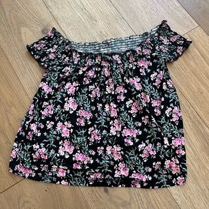 Aeropostale Floral Off-Shoulder Shirt